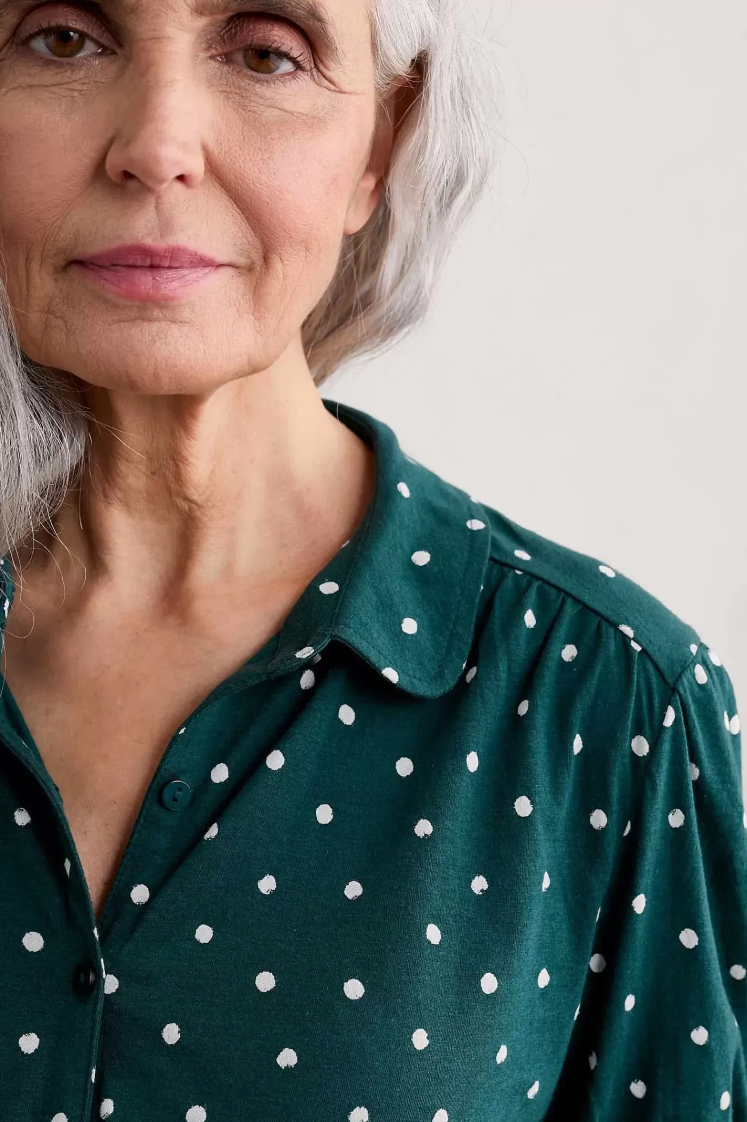 Tops<Seasalt Cornwall Embrace Short Sleeve Shirt Little Sponge Spot Dk Wreckage