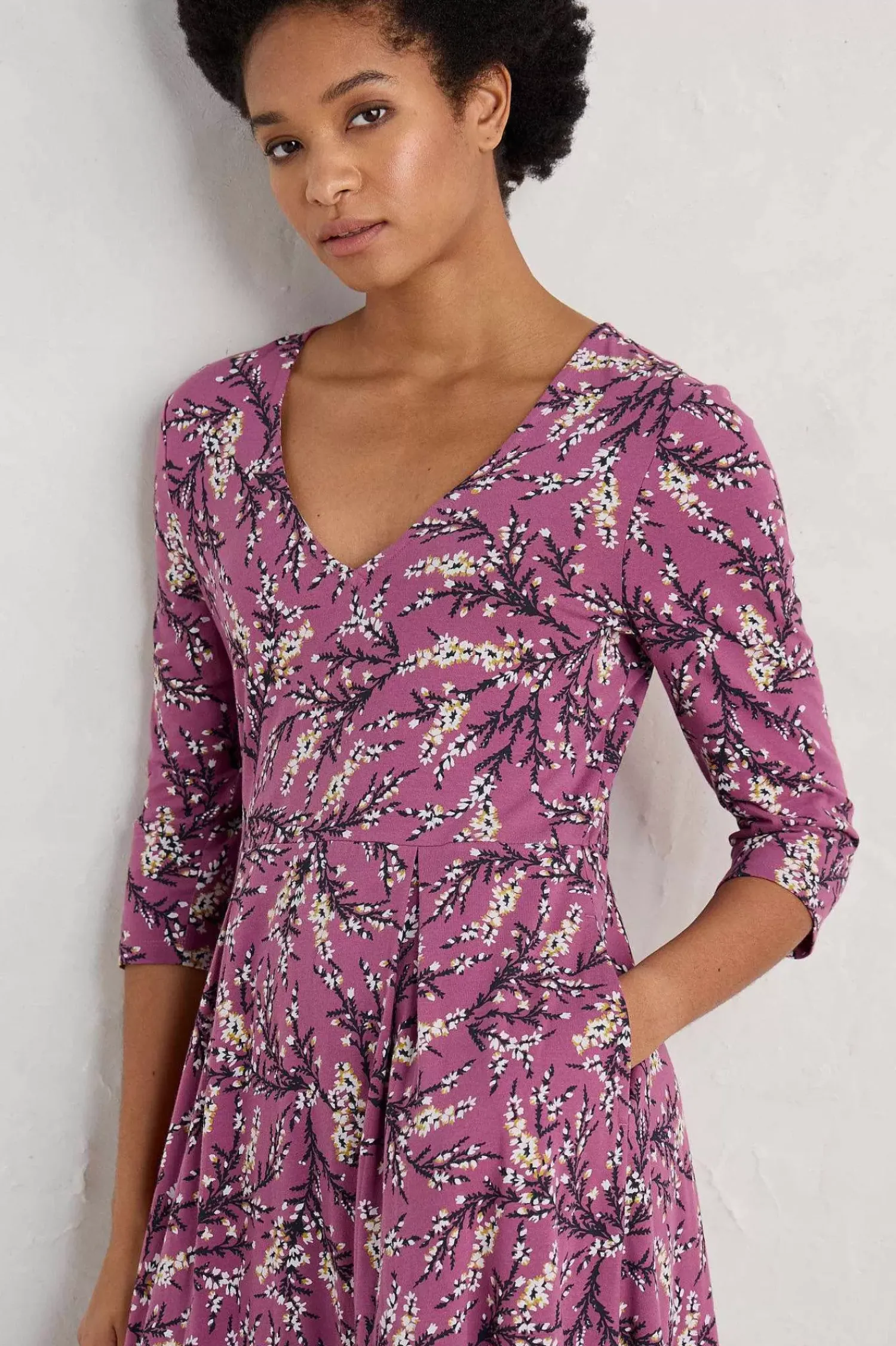 Dresses<Seasalt Cornwall Helena V-Neck Jersey Midi Dress (Gots) Heather Sketch Buddleia