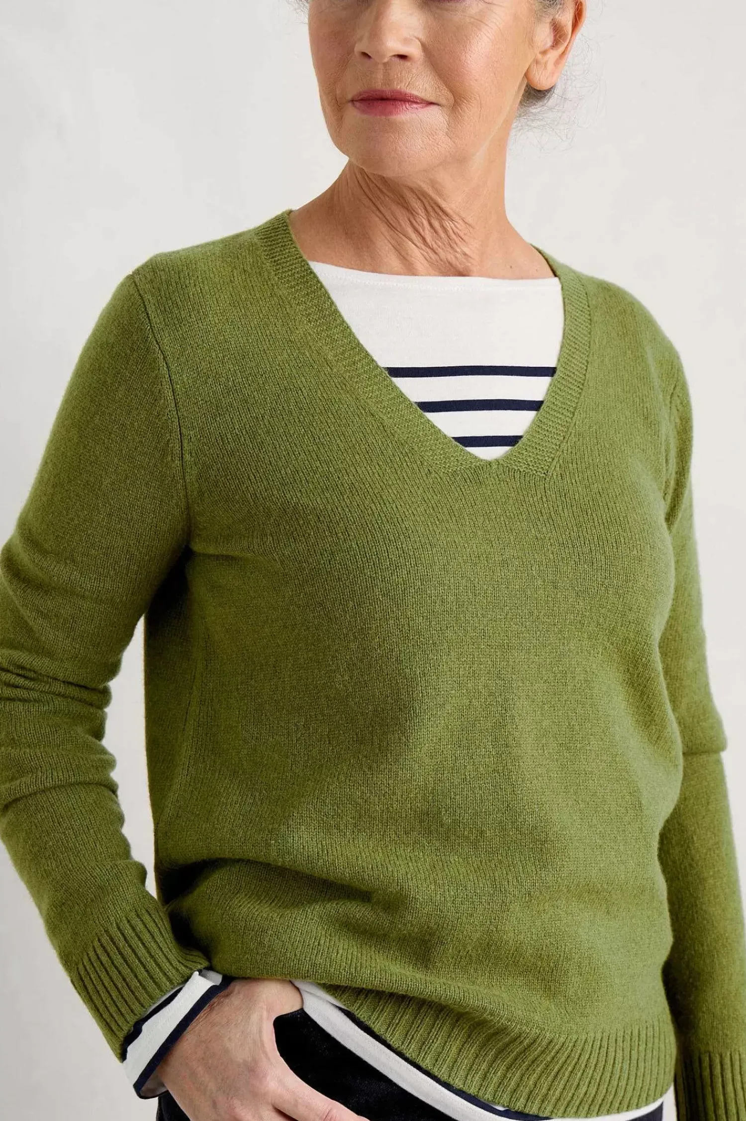 Knitwear<Seasalt Cornwall Hendra Lane V-Neck Jumper Dark Citron