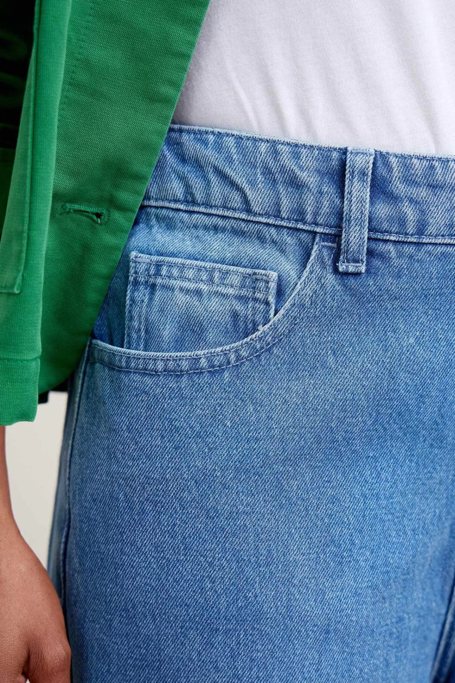 Trousers & Shorts<Seasalt Cornwall Honeydew Barrel Leg Jeans Light Wash