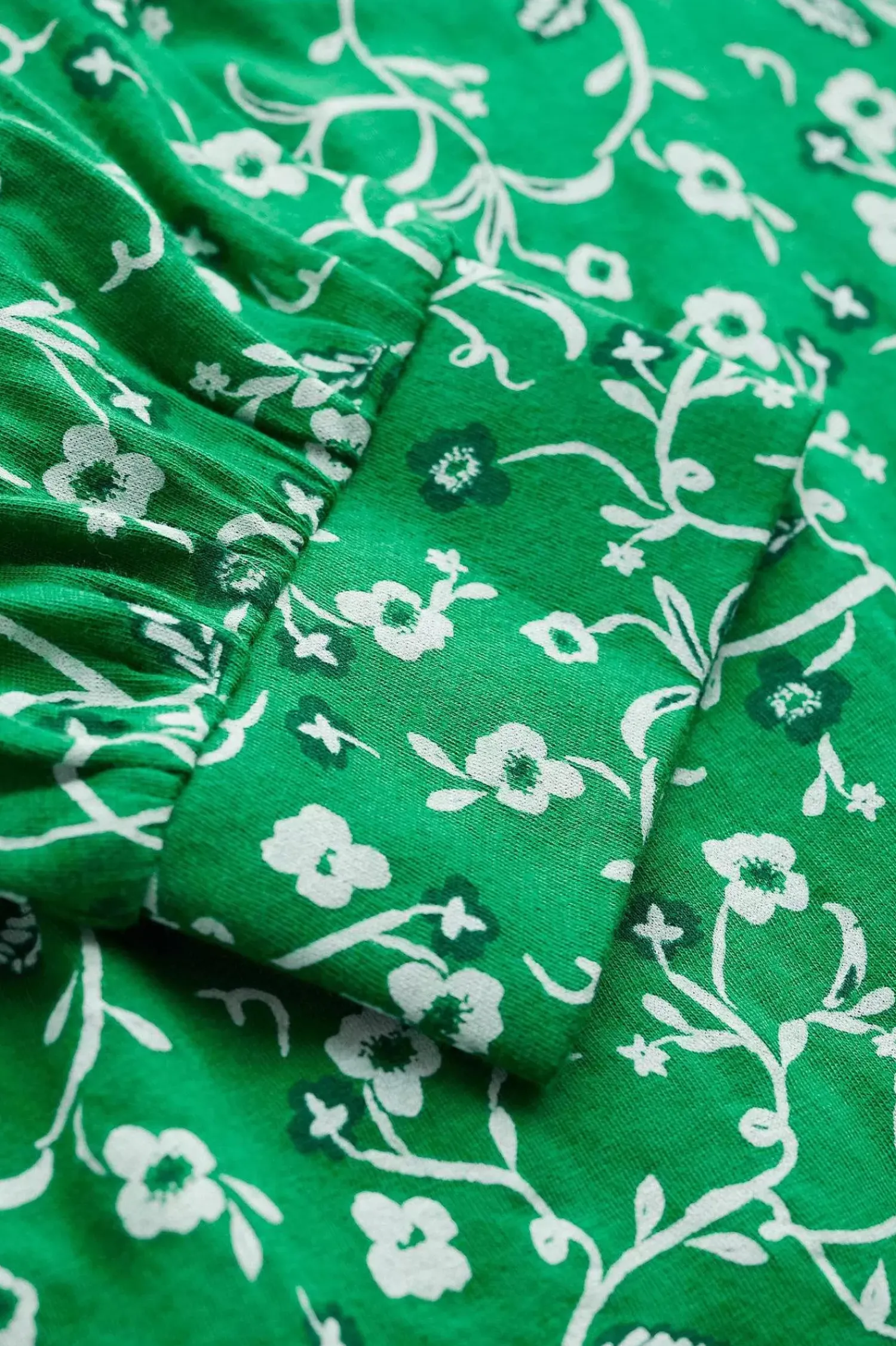 Tops<Seasalt Cornwall Misty Sky Organic Cotton Shirt Twirling Vines Island