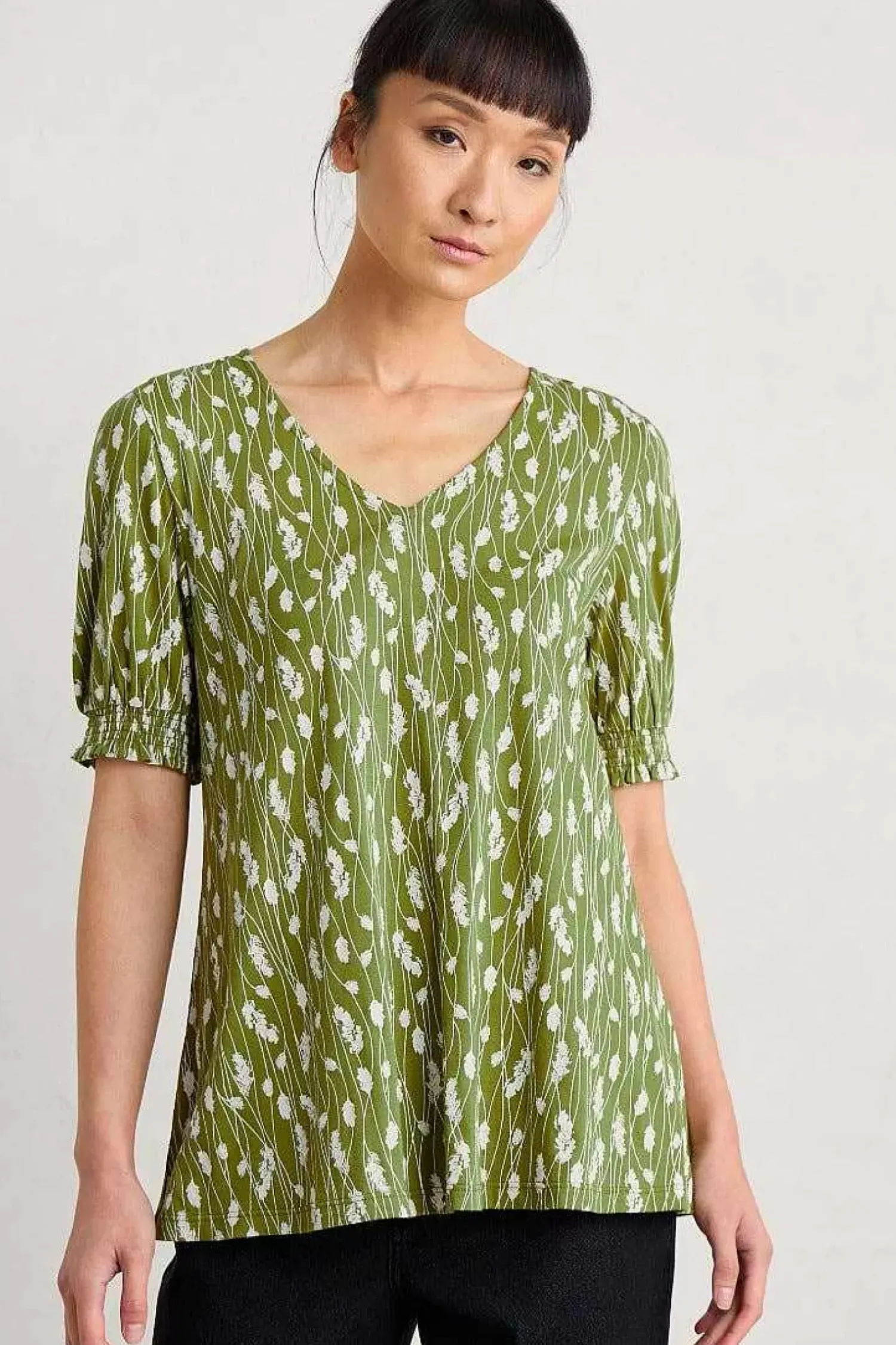 Tops<Seasalt Cornwall Rosehip V-Neck Jersey Top Dried Grass Dark Citron