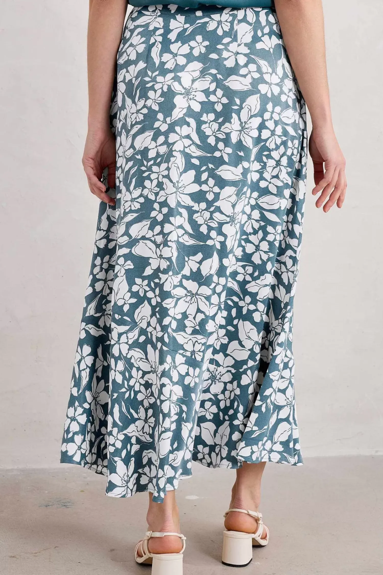 Skirts<Seasalt Cornwall Temple Printed Satin Midi Skirt Anemone Vintage Pool