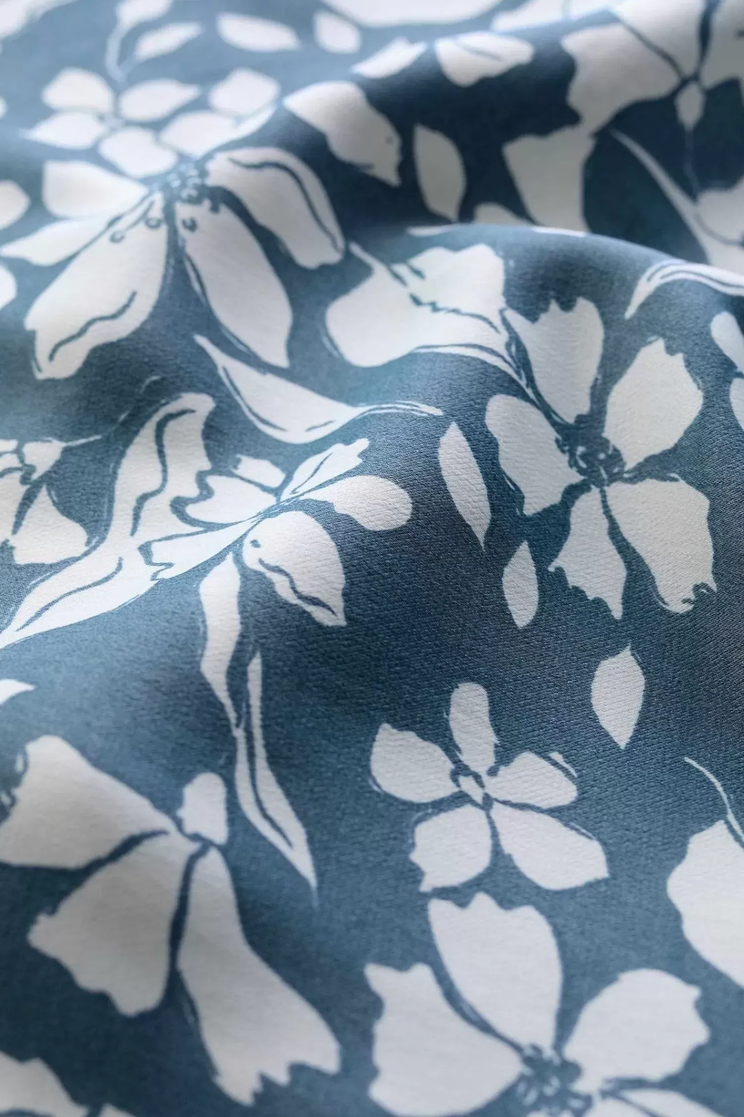 Skirts<Seasalt Cornwall Temple Printed Satin Midi Skirt Anemone Vintage Pool