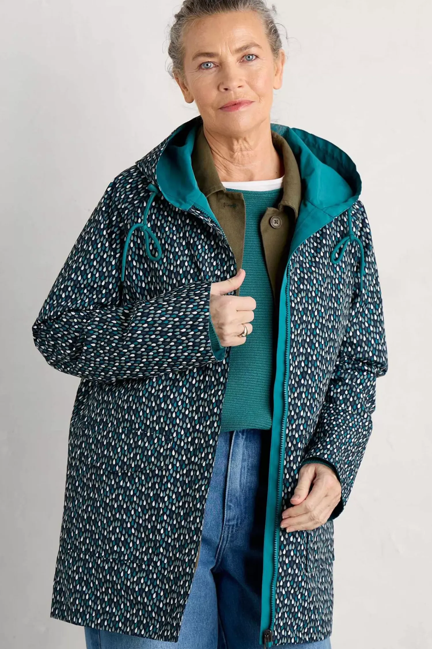 Coats & Jackets<Seasalt Cornwall The Reversible Waterproof Raincoat Rain Showers Maritime Chalk