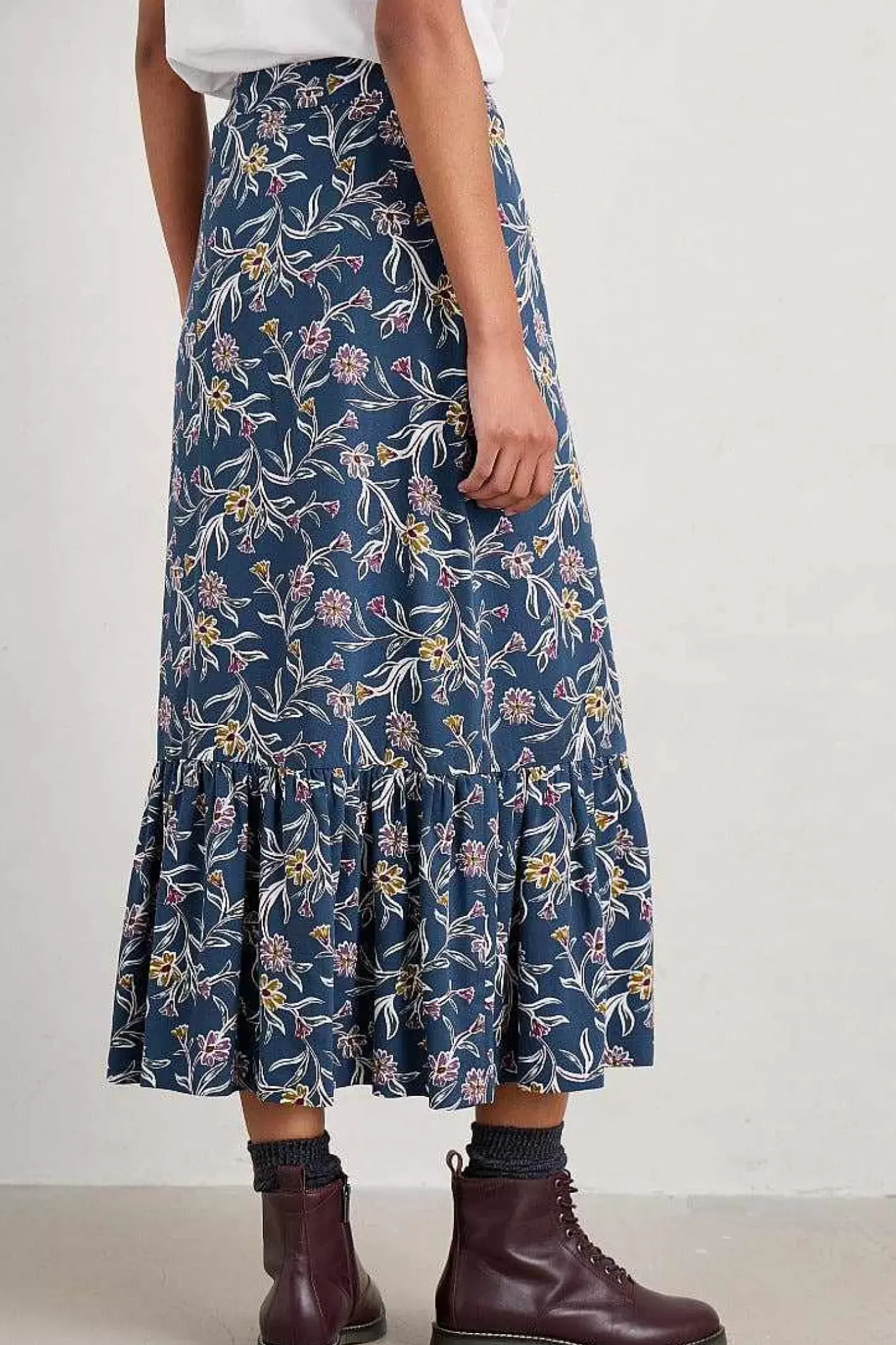 Skirts<Seasalt Cornwall Wildflower Field Tiered Midi Skirt Printed Plant Squall